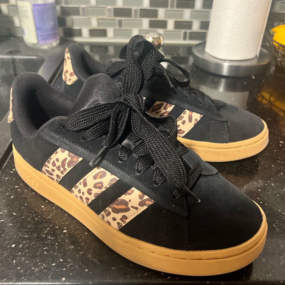 Adidas Women's Black and Brown Sneakers